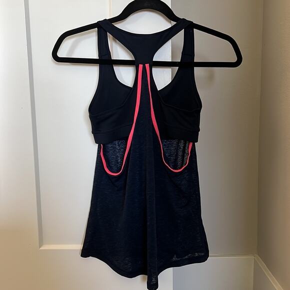 Abercrombie and Fitch Burniut Active Tank | Extra Small - Picture 3 of 6